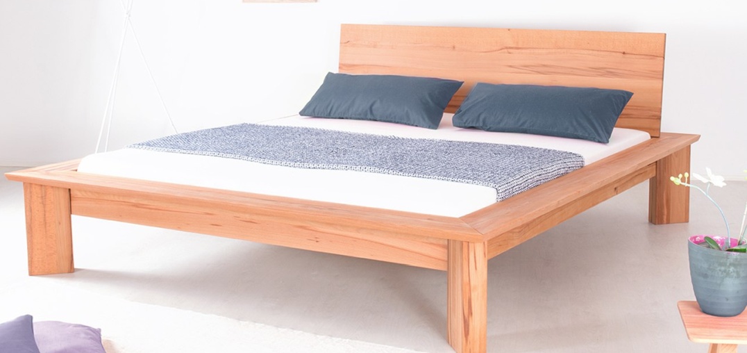 Bett ZOE in Kernbuche